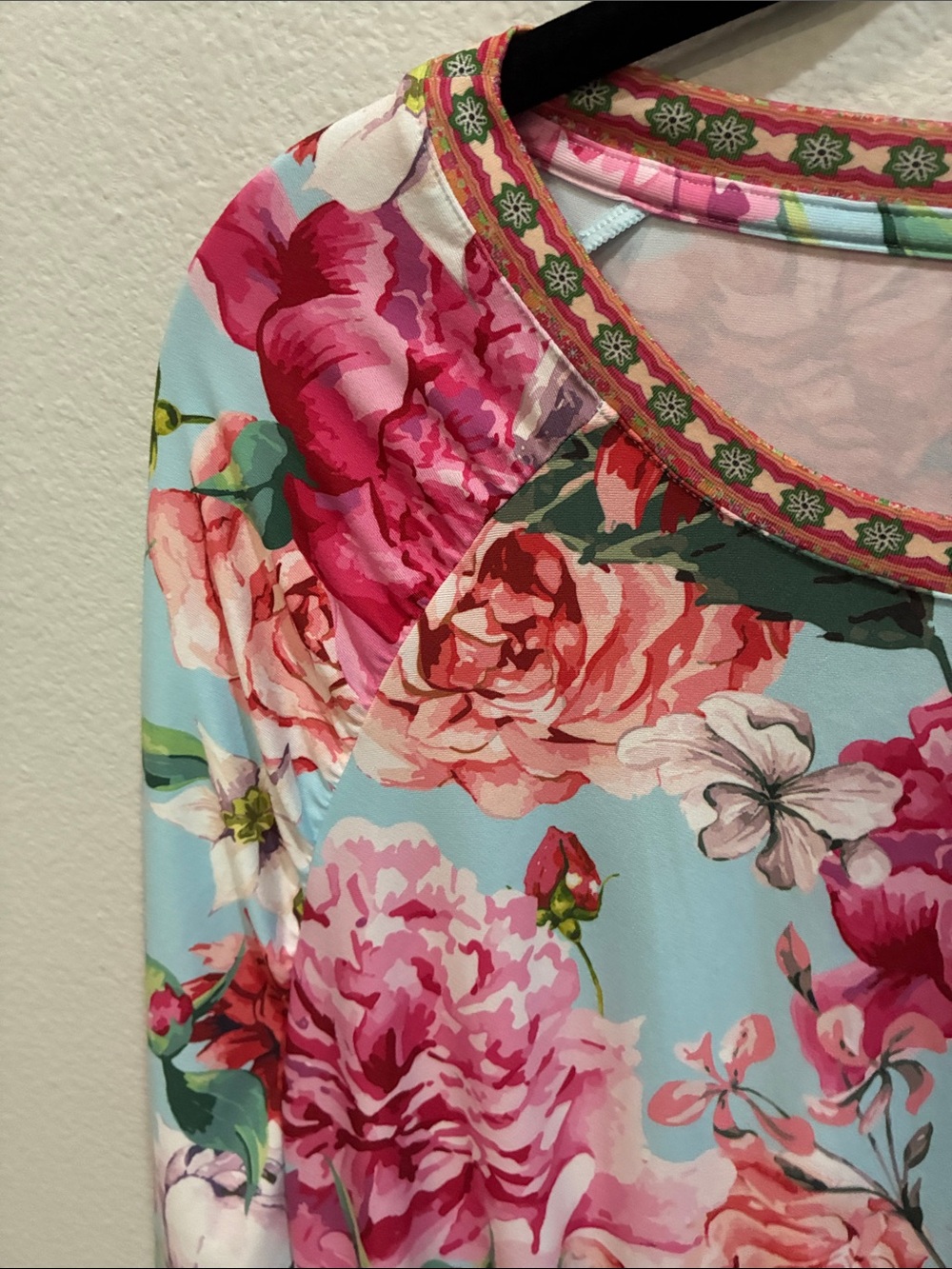 Johnny Was Active Floral Drawstring Hem Long-Sleeve Top - Mint Blue & Pink - Picture 4 of 8